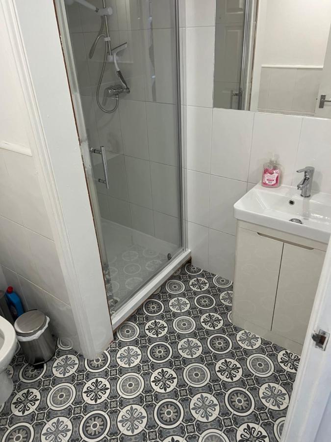Flat In Leamington Spa Town Centre Apartment Exterior foto