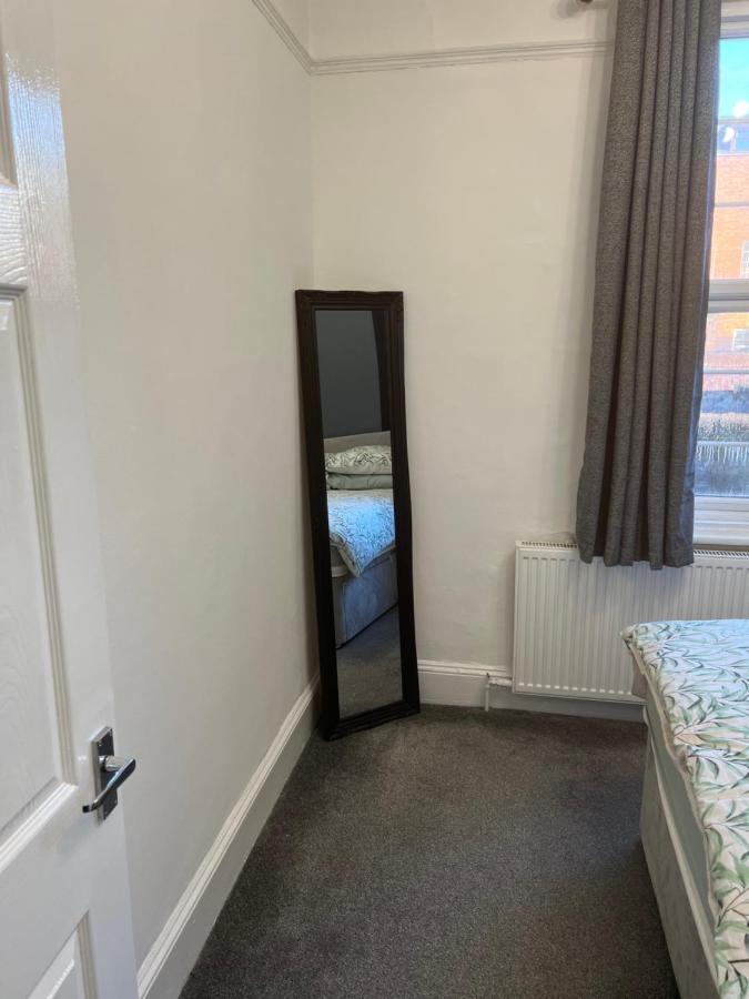 Flat In Leamington Spa Town Centre Apartment Exterior foto